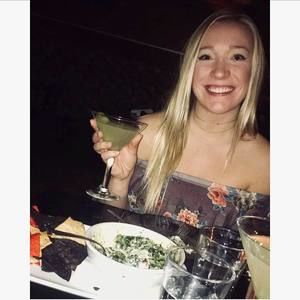 Meet your Posher, Lyndsey